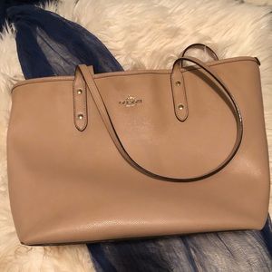 Coach city tote